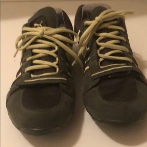 puma neon green shoes